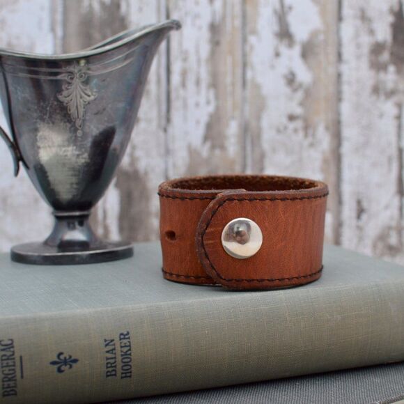 Leather and Lace Cuff Bracelet - Picture 4 of 4